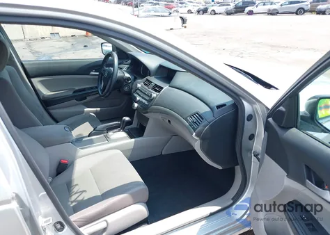 2012 Honda Accord 2.4 Lx from USA, damaged, VIN 1HGCP2F34CA131065